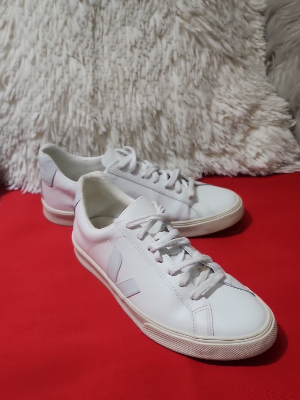 Veja Esplar White Leather Low-Top Sneakers with Pale Blue Logo - Picture 3 of 13